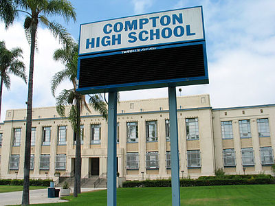 What administrative territorial entity is Compton located in?