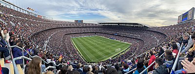 In which city is FC Barcelona Femení based?