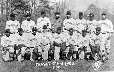 Which team did Josh Gibson play for from 1932 to 1936?