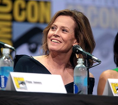 How many children does Sigourney Weaver have?
