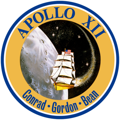 Who shared the command pilot duties on the Gemini 5 flight with Conrad?
