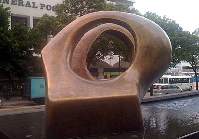 Henry Moore is famous for what type of art?