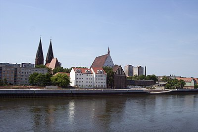 What is the rank of Frankfurt (Oder) in terms of size among Brandenburg cities?