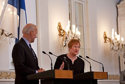 What city council was Tarja Halonen a member of before her presidency?