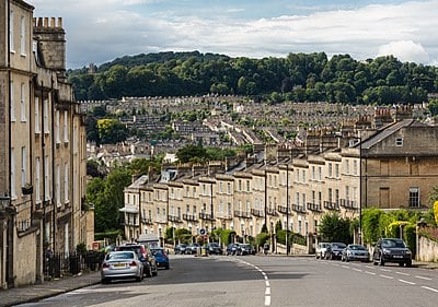 What is the name of the famous bridge in Bath?