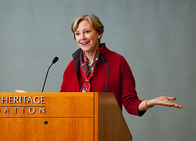 What was Ellen J. Kullman's position at DuPont before becoming CEO?