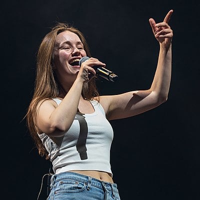 Sigrid's music has been compared to which other Scandinavian pop star?