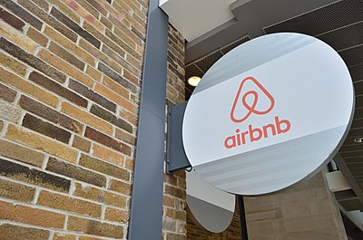 Who are the three co-founders of Airbnb?