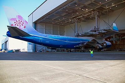 How many passengers did China Airlines carry in 2017?