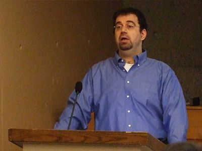 Which university did Daron Acemoglu join in 1993?