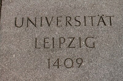 Which famous German philosopher is associated with Leipzig University?