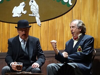 Which sketch series did Eric Idle co-create?