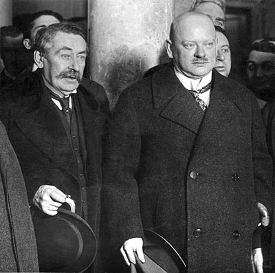 Who proposed the Kellogg–Briand Pact alongside Briand?