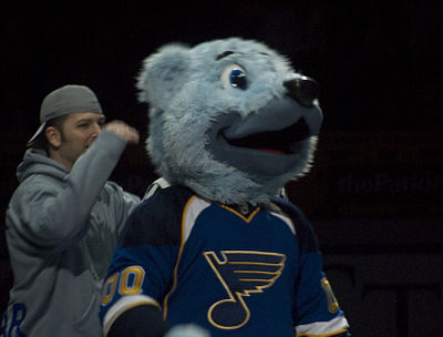Which team is the St. Louis Blues' main rival?