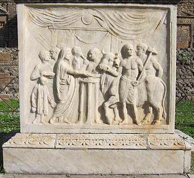 Which famous Roman structure did Vespasian initiate?
