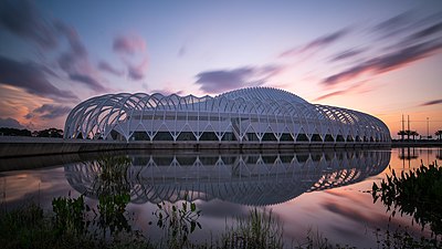 Which US city is home to the Margaret Hunt Hill Bridge, a Calatrava design?