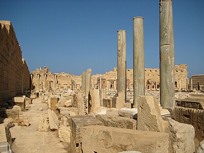 In which year did Leptis Magna fall to the Vandals?