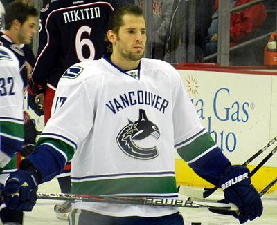 In what year was Ryan Kesler traded to the Anaheim Ducks?