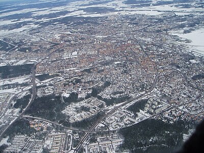What type of climate does Västerås have?