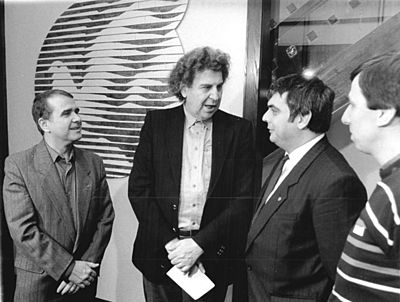 What musical genre Mikis Theodorakis primarily composed in?