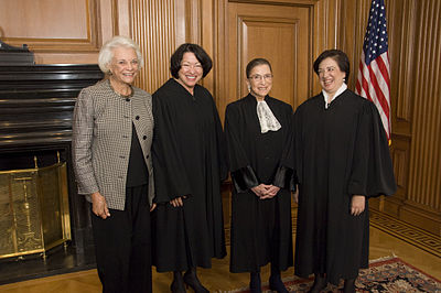 How many years did Sandra Day O'Connor serve as a Supreme Court Justice?