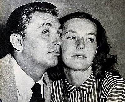 In which movie did Robert Mitchum star in 1947?