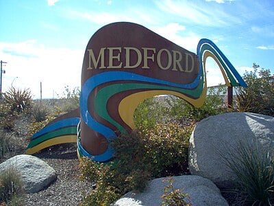 Where is Medford, Oregon located in relation to Portland, Oregon?
