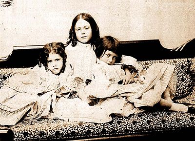 On what type of trip was the story told to Alice Liddell?