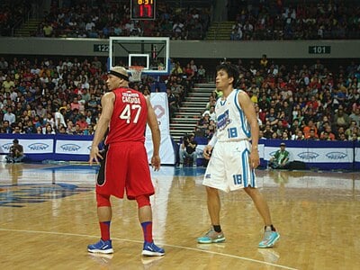 In what league did James Yap play before joining PBA?