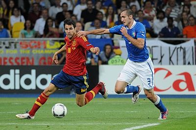 What is the height of Cesc Fàbregas?