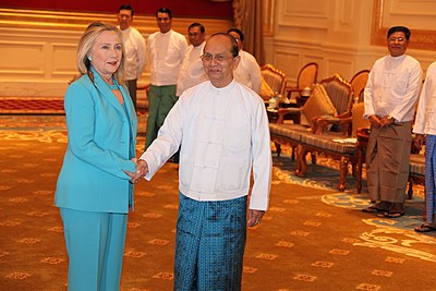 What is Thein Sein's primary form of communication (script)?