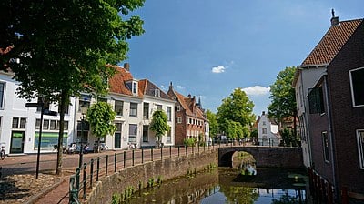 What was the population of Amersfoort in 2021, given that it was 128,035 in 2000?
