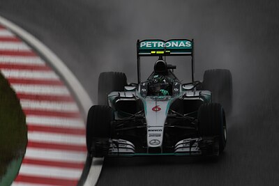 In which year did Nico Rosberg retire from Formula One racing?