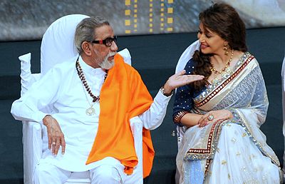 What political party did Bal Thackeray found?