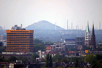 What is the tallest structure in Gelsenkirchen?
