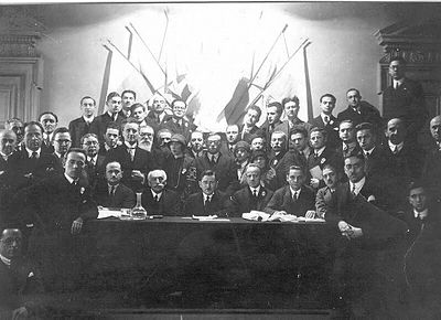 Who did Jabotinsky collaborate with to form the Jewish Legion?