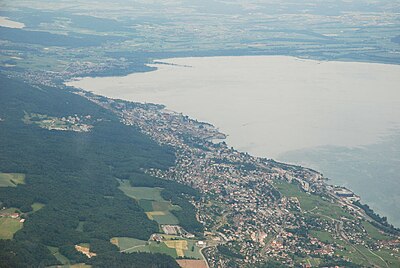 Which research center is located in Neuchâtel?