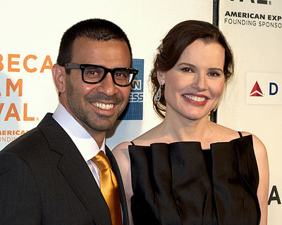 What is the name of the television series in which Geena Davis played the first female president of the United States?