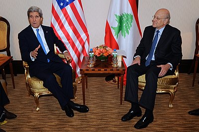 What political office did Mikati hold during the withdrawal of Syrian troops in 2005?