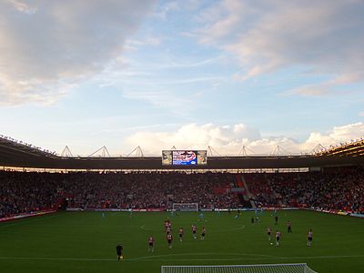 Can you tell me what league Southampton F.C. played in or has played in?