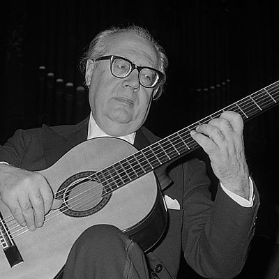 What was Andrés Segovia's nationality?