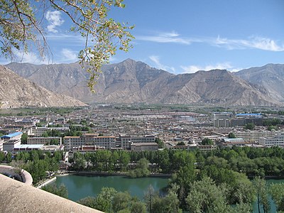 What is the main administrative division of Lhasa?