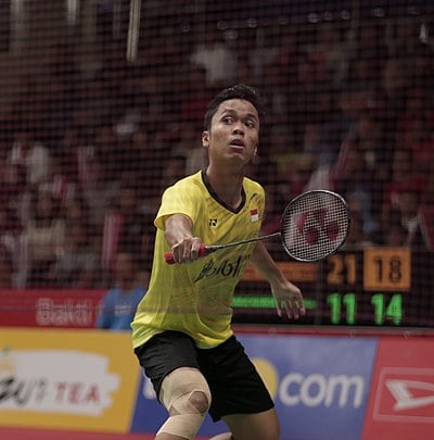 What is Anthony Sinisuka Ginting's world ranking as of 2021?