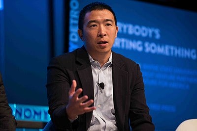 Andrew Yang's parents held what kind of occupations?