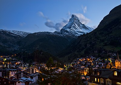 What is the name of the pass near Zermatt?