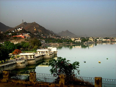 Which wildlife sanctuary is located near Ajmer?