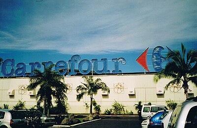 What is Carrefour's slogan?