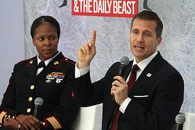 Who did Greitens defeat in the 2016 general election for governor?