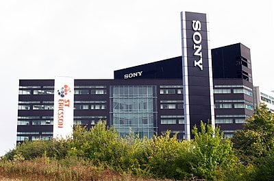 When did Sony integrate its electronics businesses, including Sony Mobile, into one company?