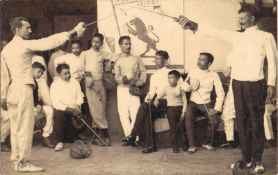 What was Antonio Luna's main occupation before joining the military?